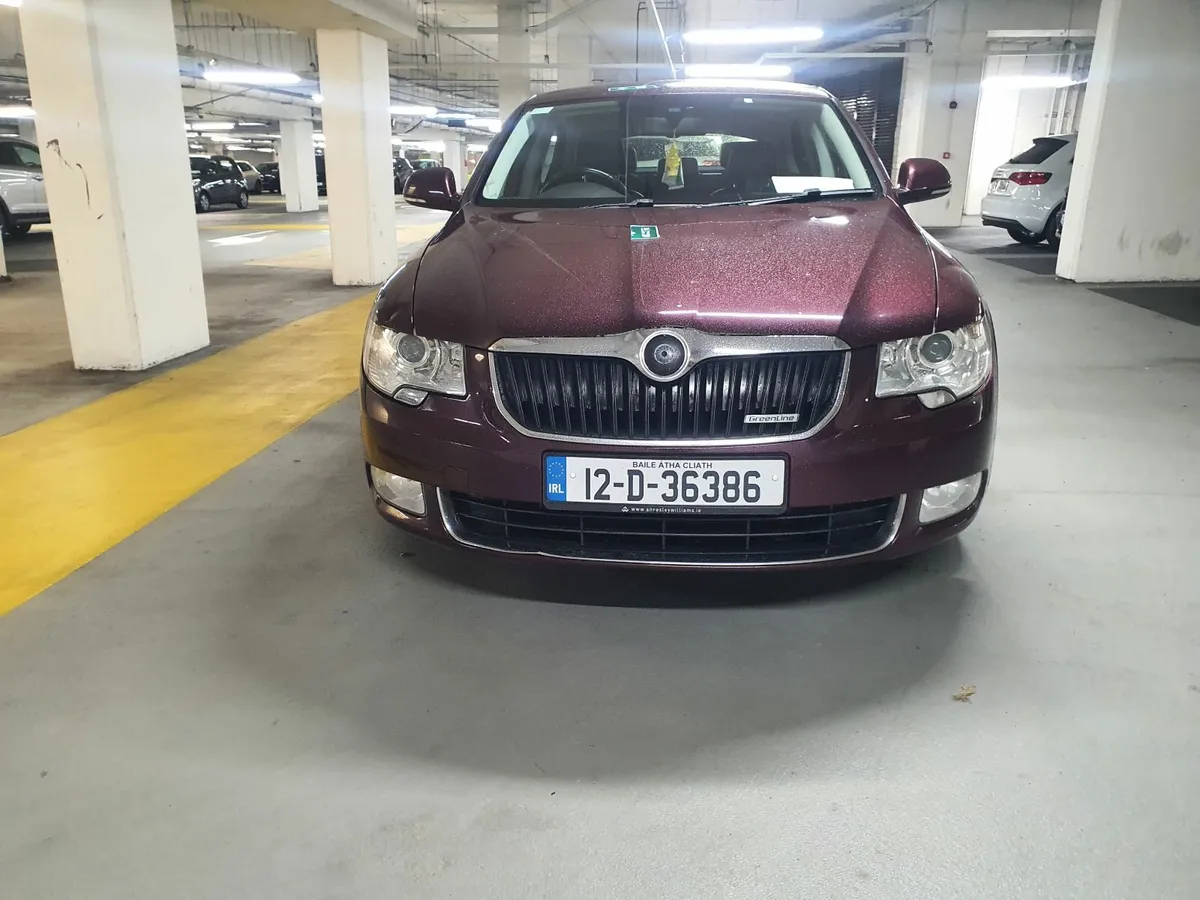 Skoda Superb 2012 - Image 1