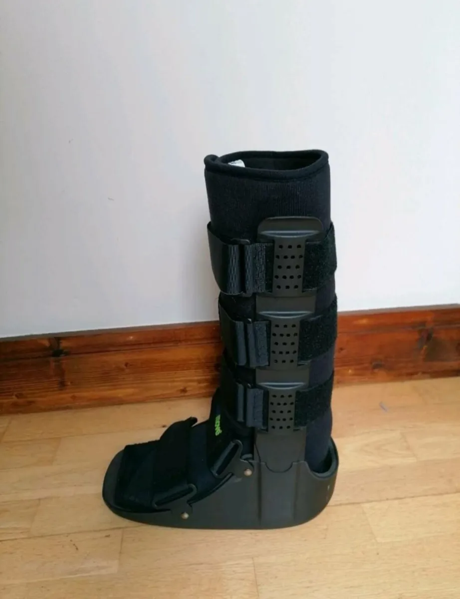 Medical Support Walking Boot - Image 4