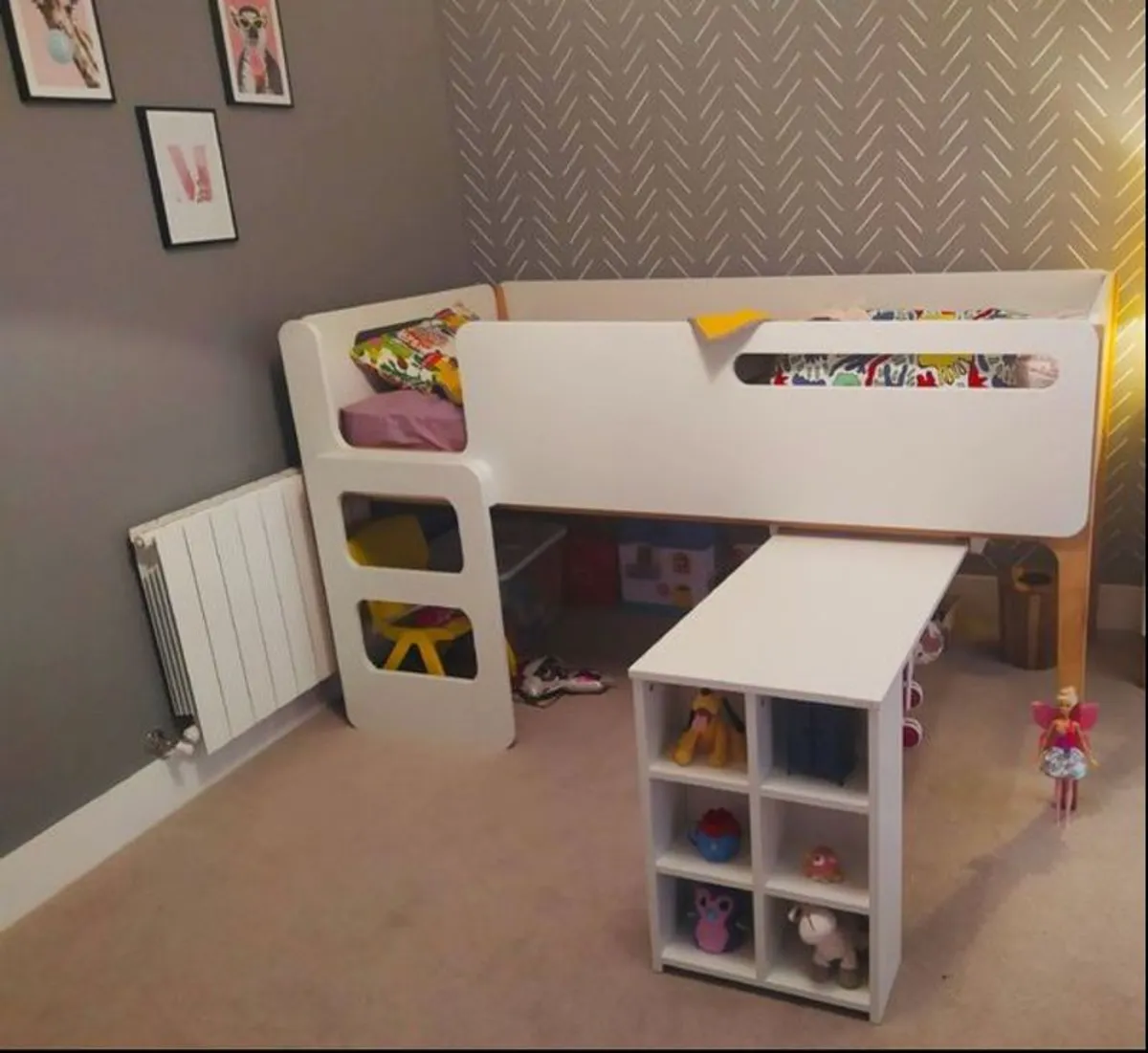 kids bed - Image 2