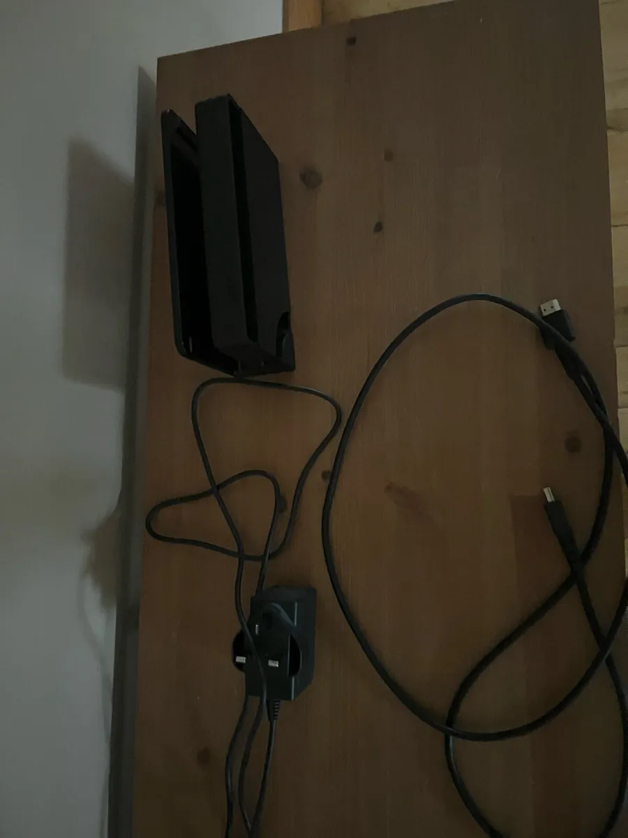 Nintendo Switch - Image 3