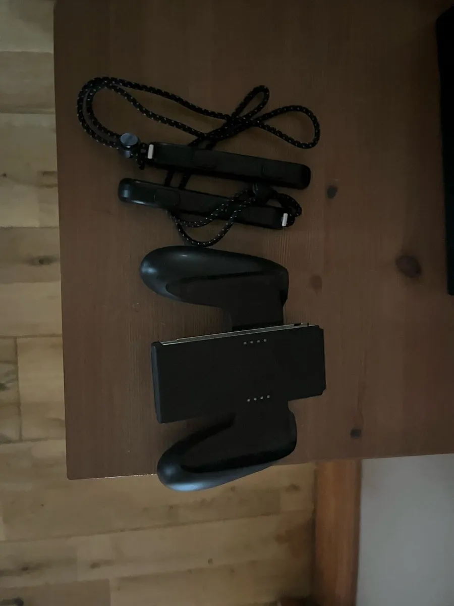 Nintendo Switch - Image 4