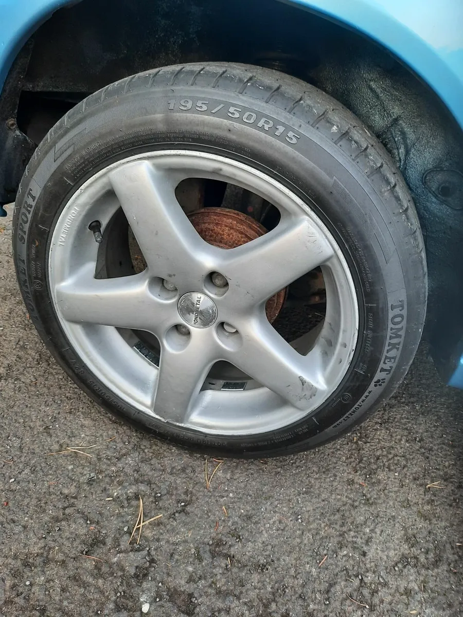 Alloy wheels - Image 1