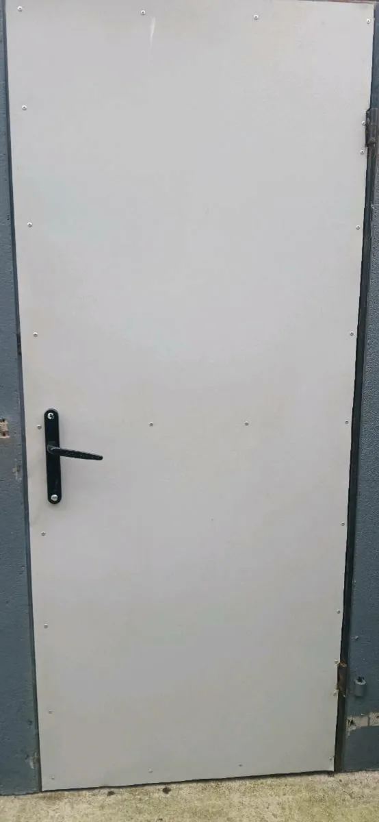 Roller doors,composite,steel,pvc - Image 2