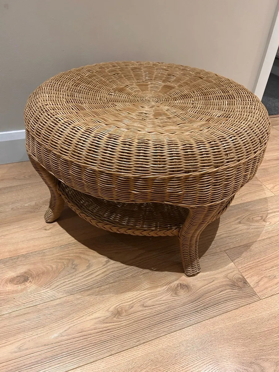 Wicker table - Image 2