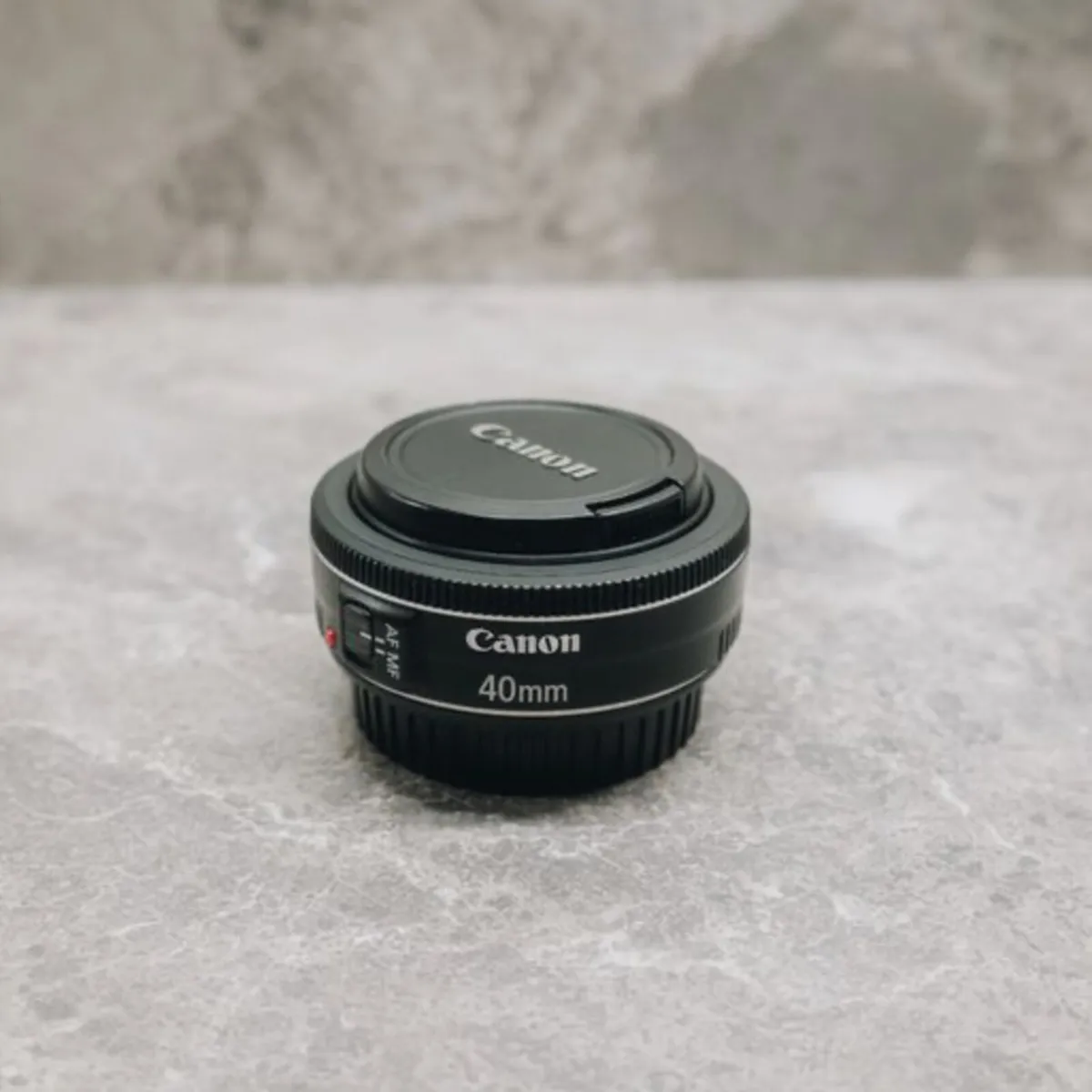 Canon EF 40mm f2.8 - Image 1