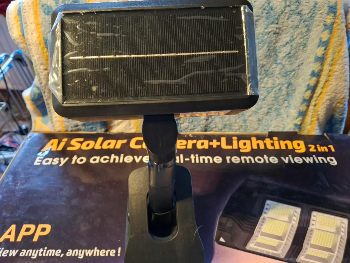 Solar Camera + lighting - Image 4