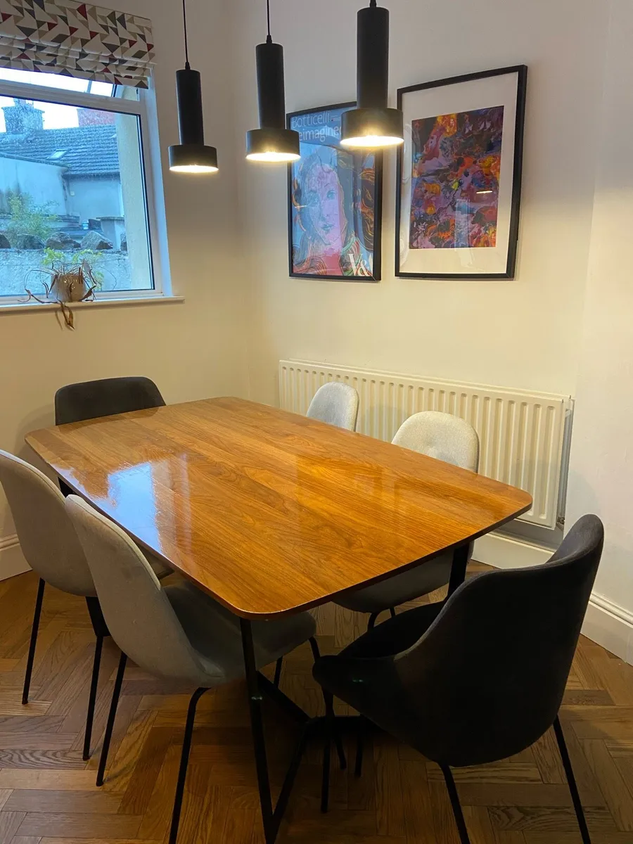 Dining table with 6 chairs - Image 3