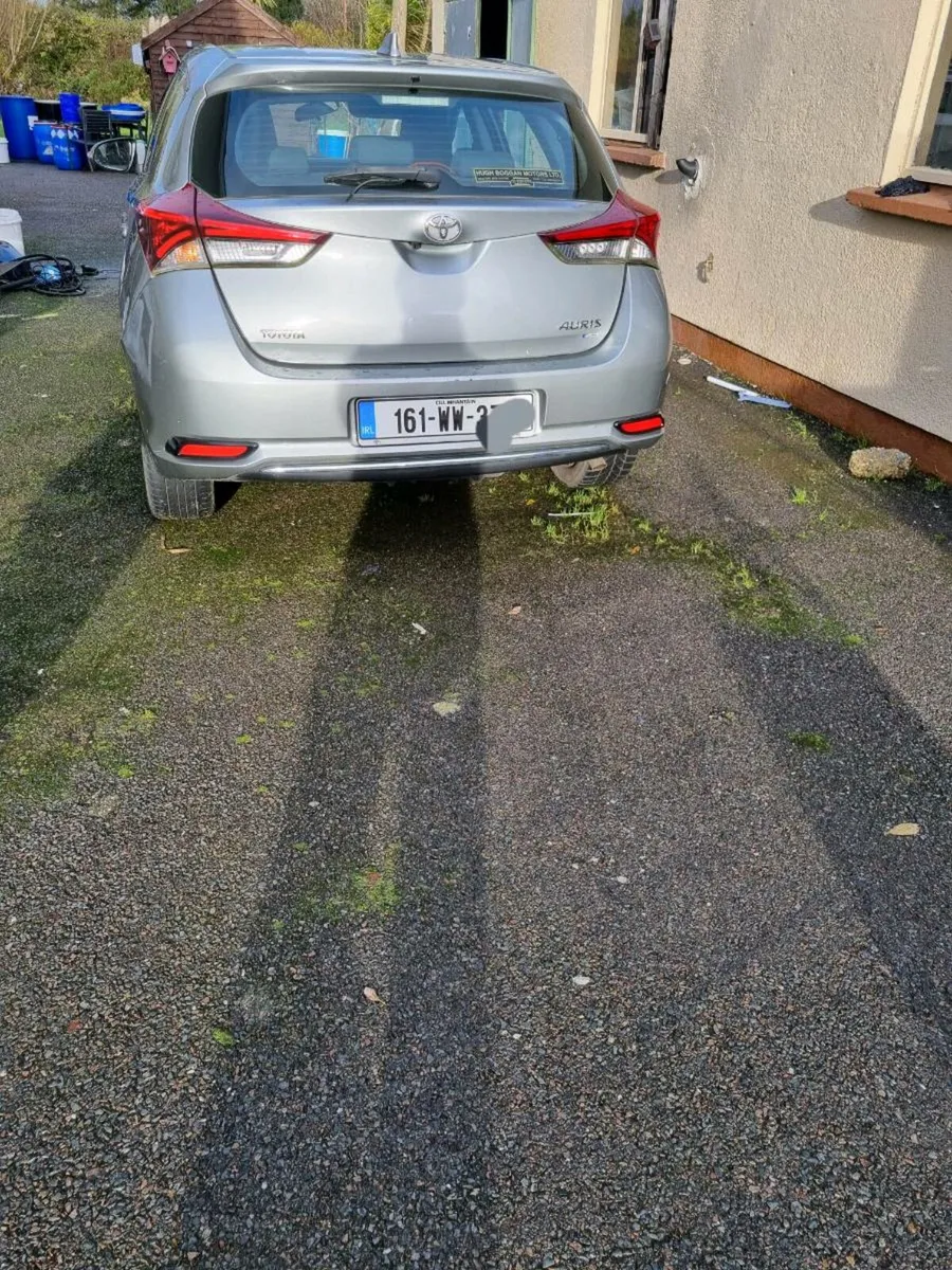 Toyota Auris - Image 2