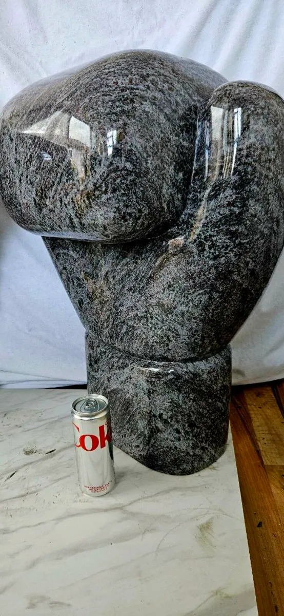 BOXING GLOVES - Image 2