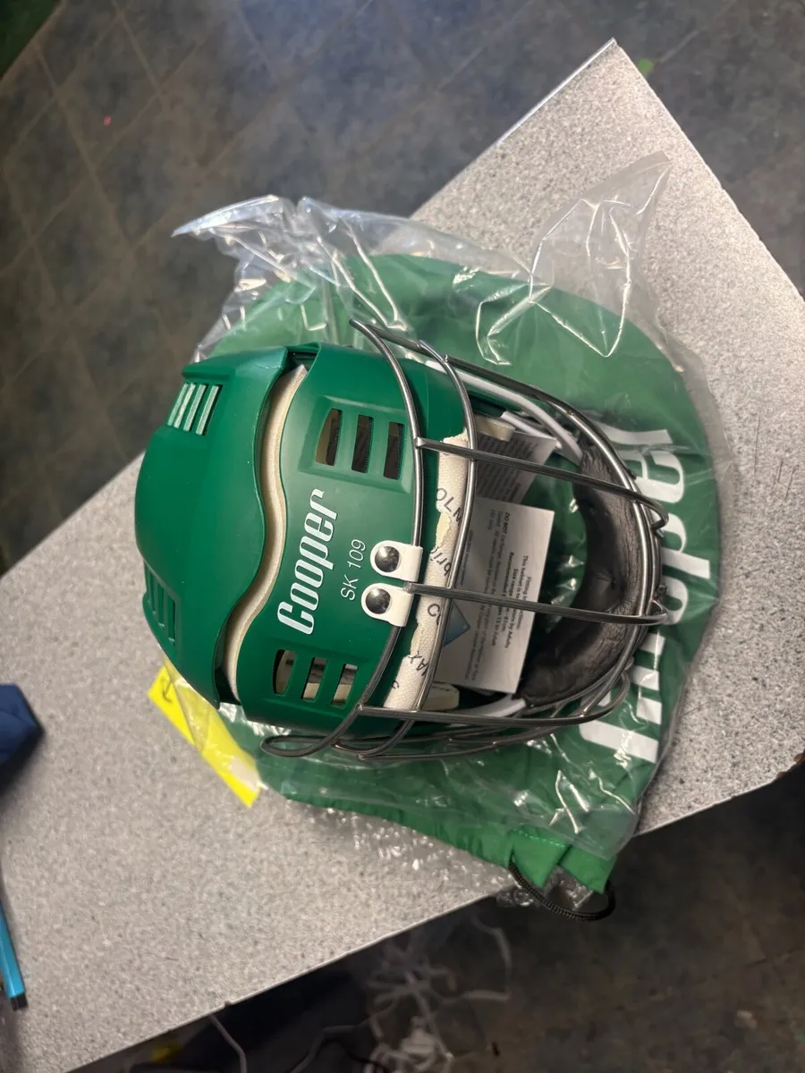 Cooper helmet sk109 - Image 3