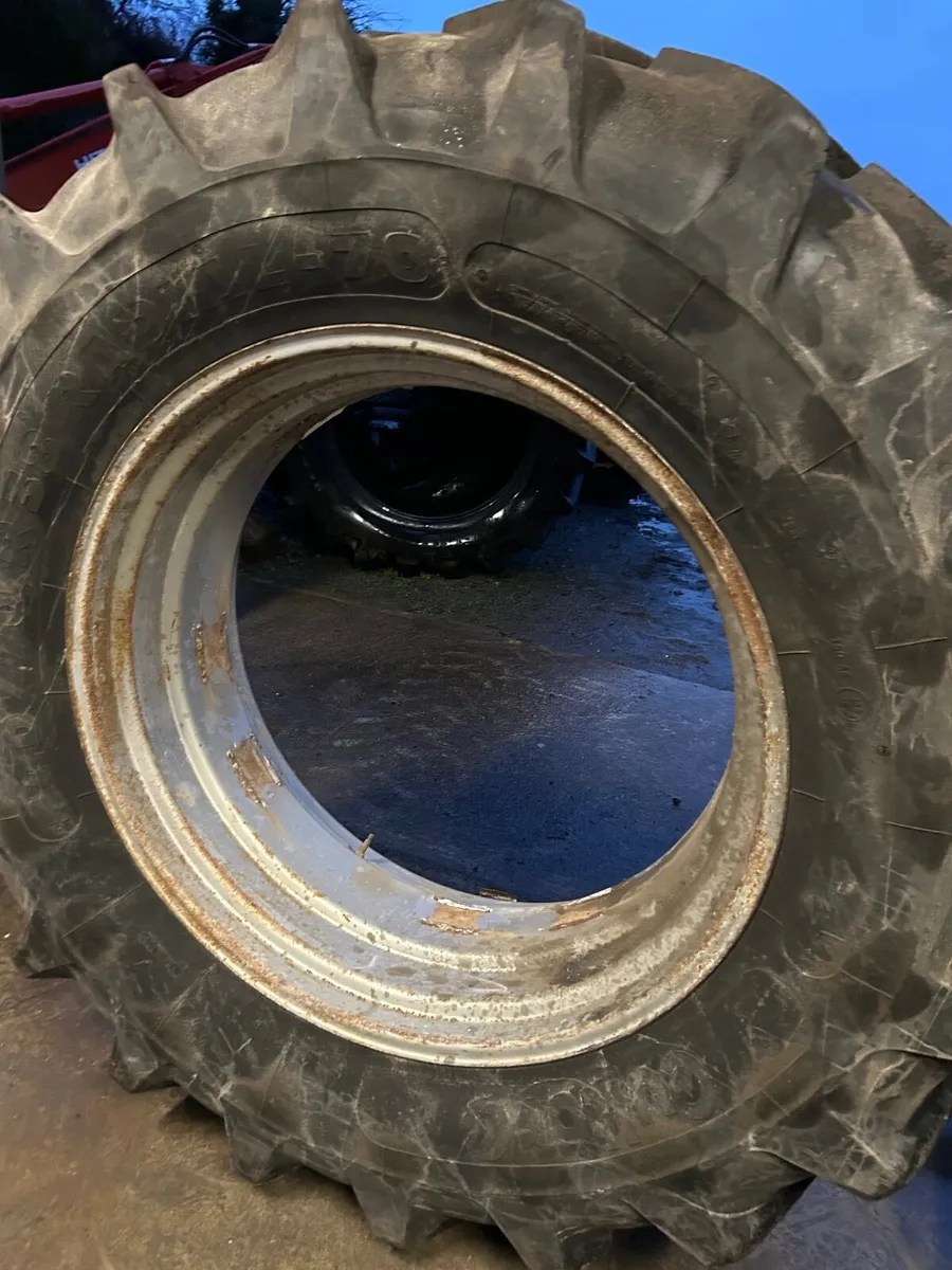 Tractor tyres - Image 2