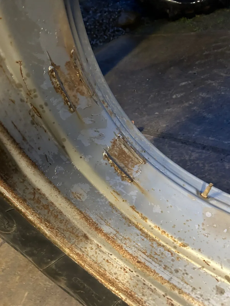 Tractor tyres - Image 3