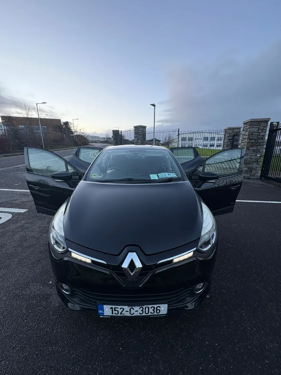 Renault Clio 2015 - Image 2