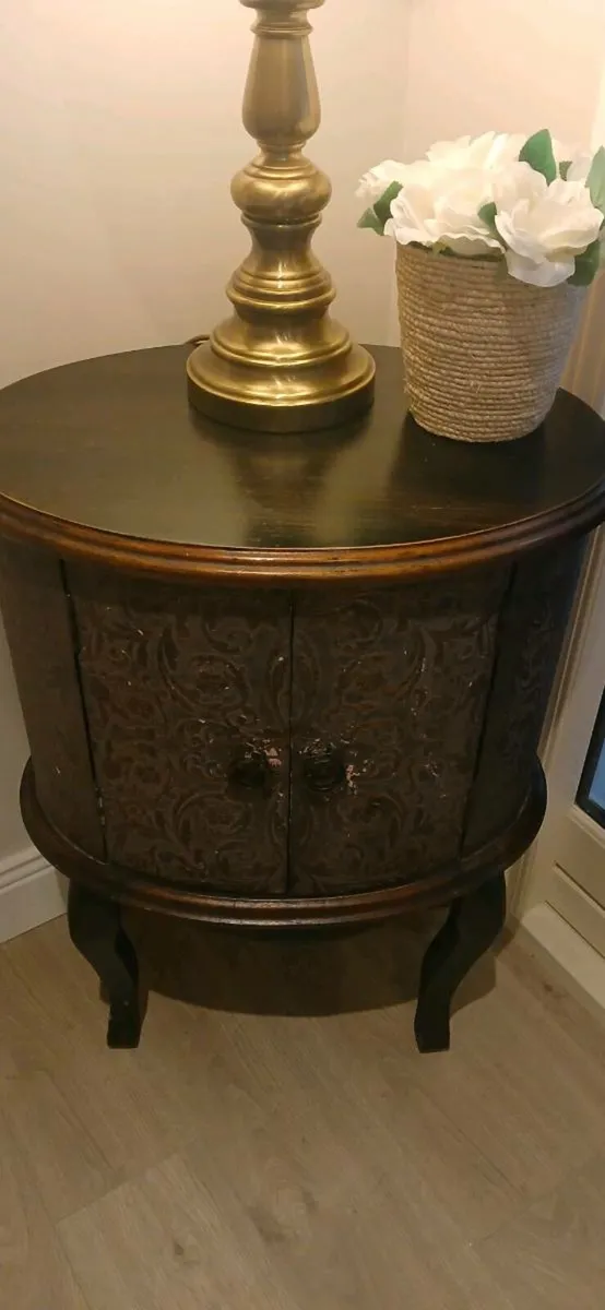 Hall table - Image 2