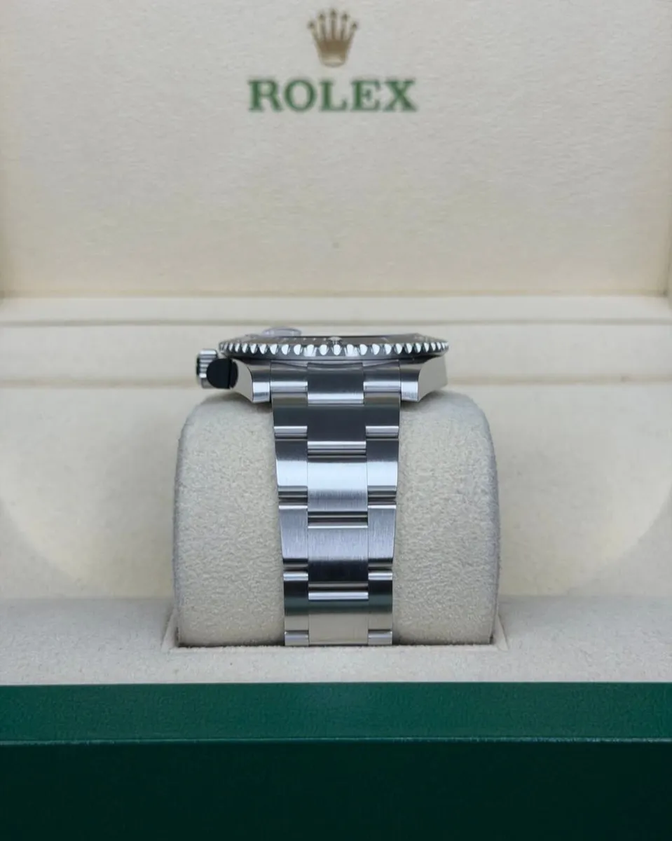 Rolex Submariner Date - Image 3