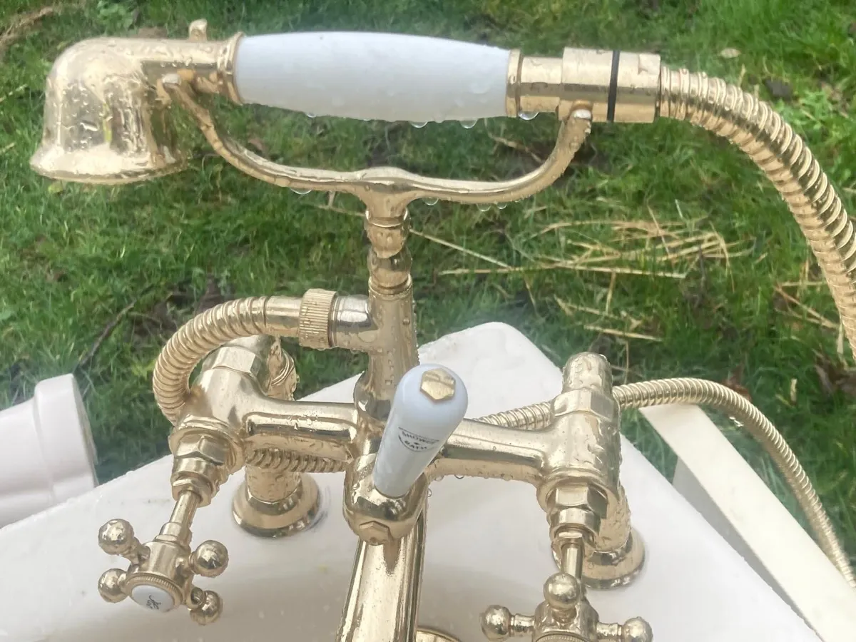 Full 6 bathroom set - Image 1