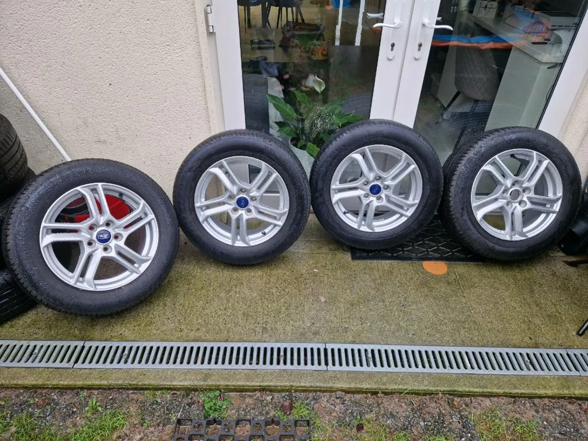 16 inch Ford  Wheels with Tyres - Image 1