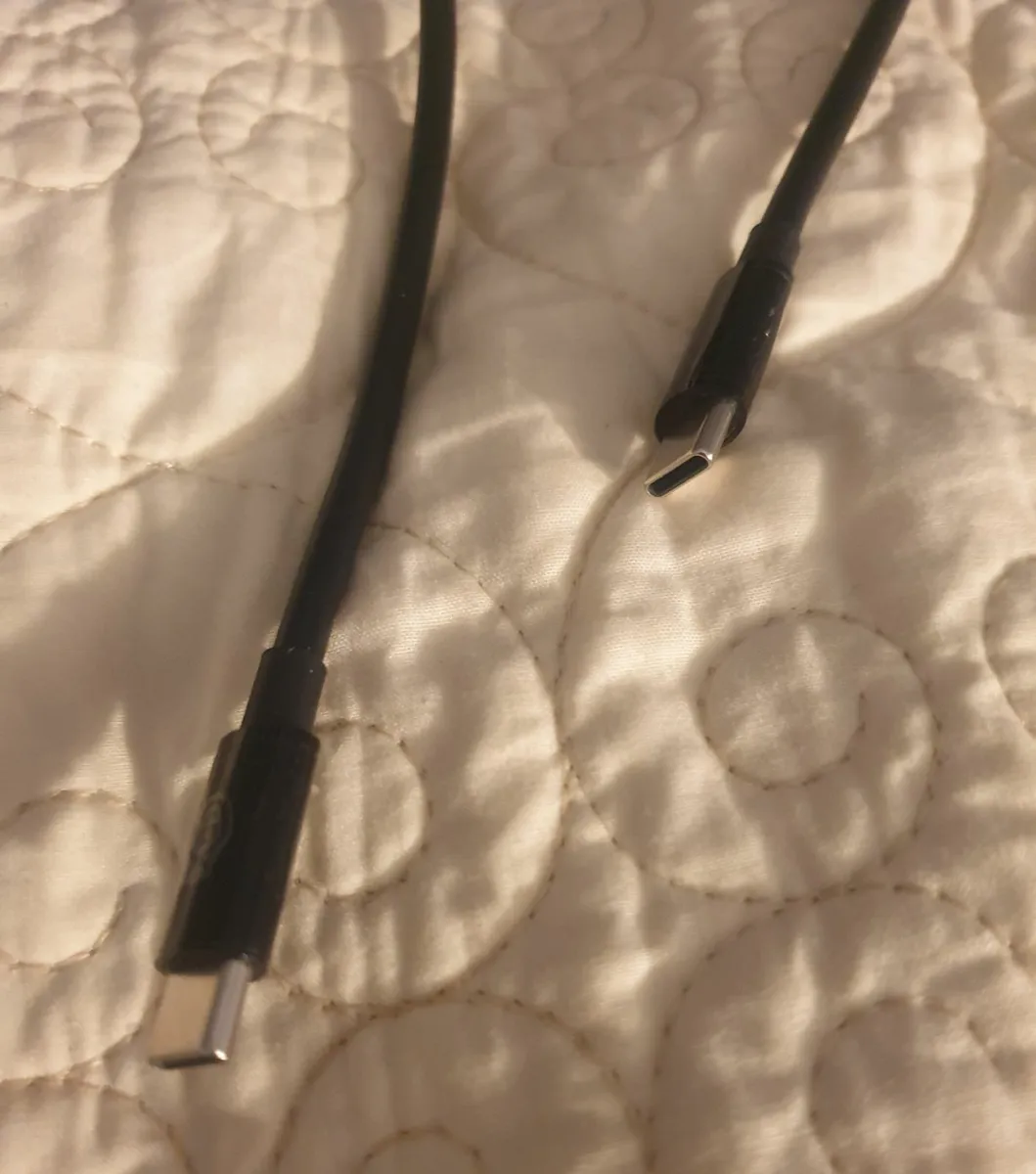 PC Connection Cable. - Image 2