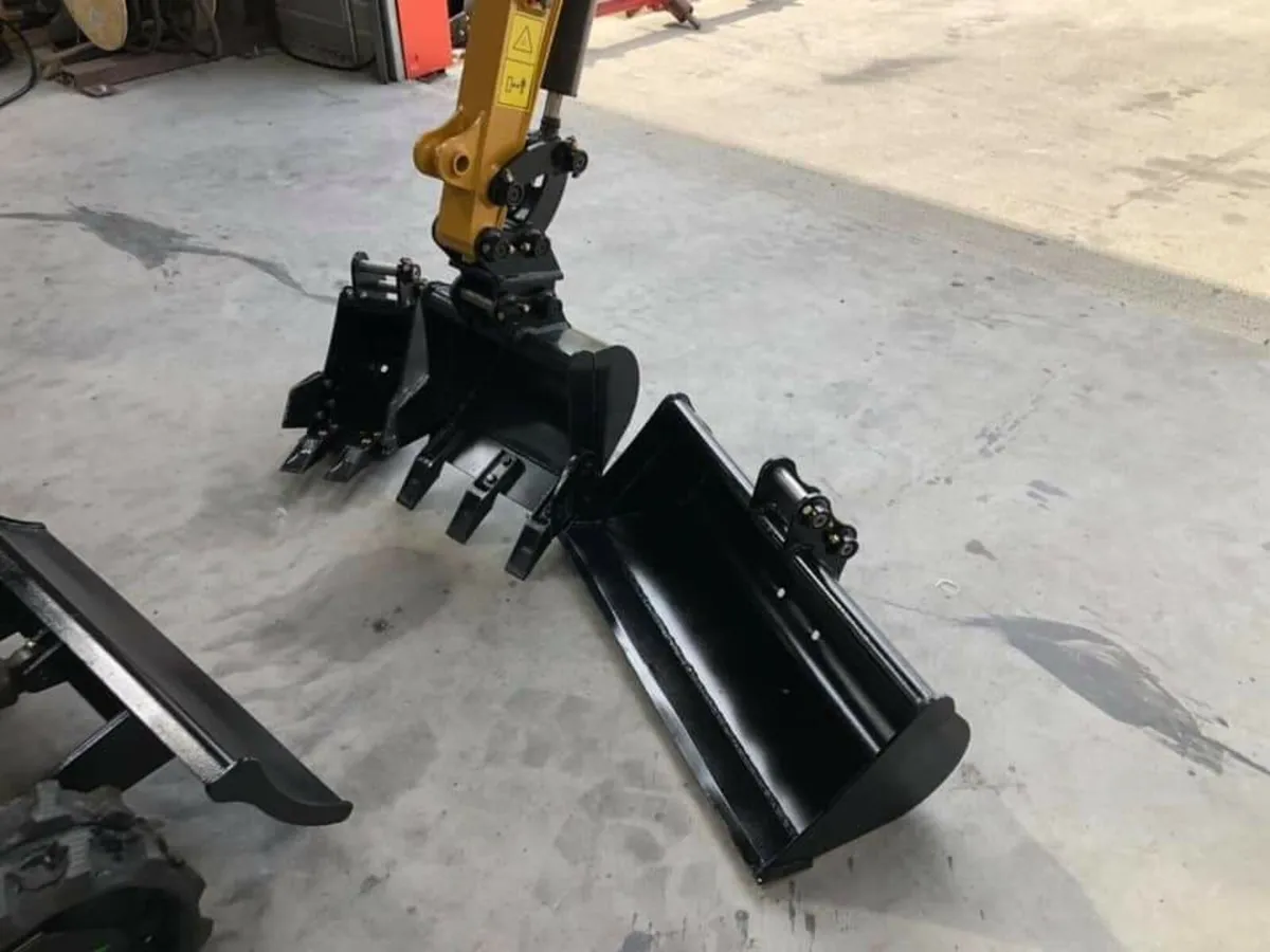 New 1 Tonne DGM Digger - Image 3