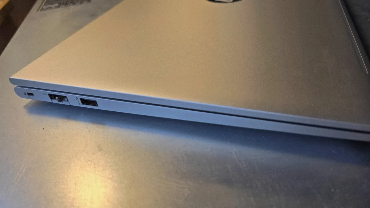 HP 450 G8-INTEL i7-16GB RAM-512 SSD-WIN 11 PRO - Image 4