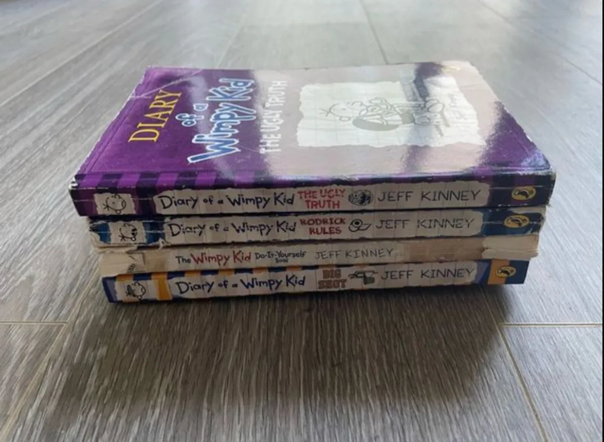 7 Wimpy Kid Books - Image 4