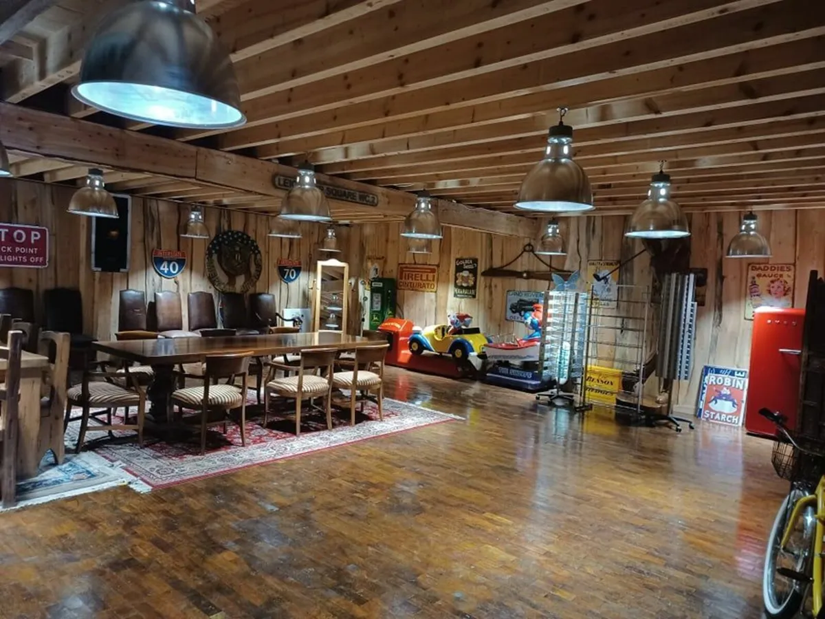 2 x-Large Gothic Chandeliers 4' Wide  (995 Each) - Image 4