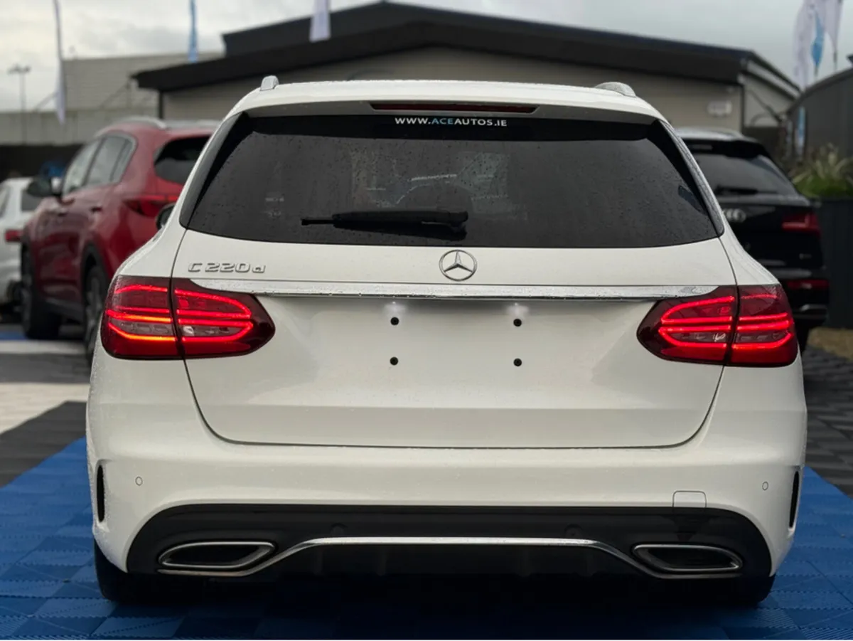 Mercedes-Benz C-Class AMG PREMIUM - 2.0L DIESEL - - Image 3