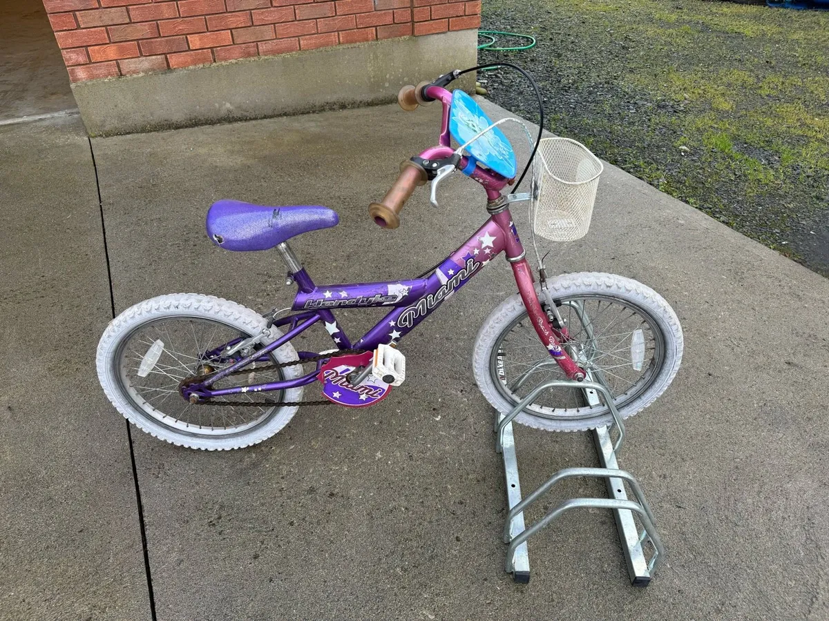 Girls bicycle - Image 1
