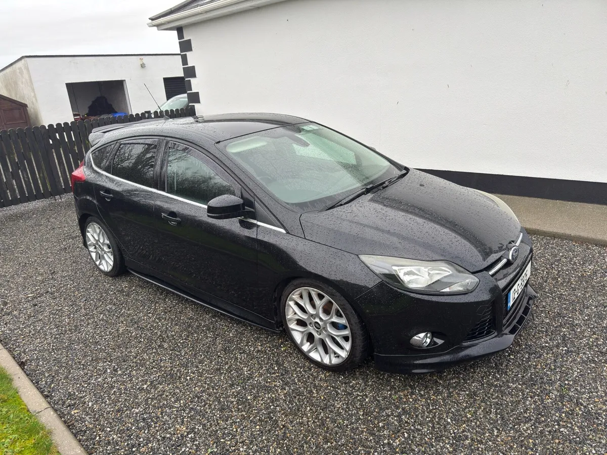 Ford Focus 1.6 TDCI Titanium - Image 2