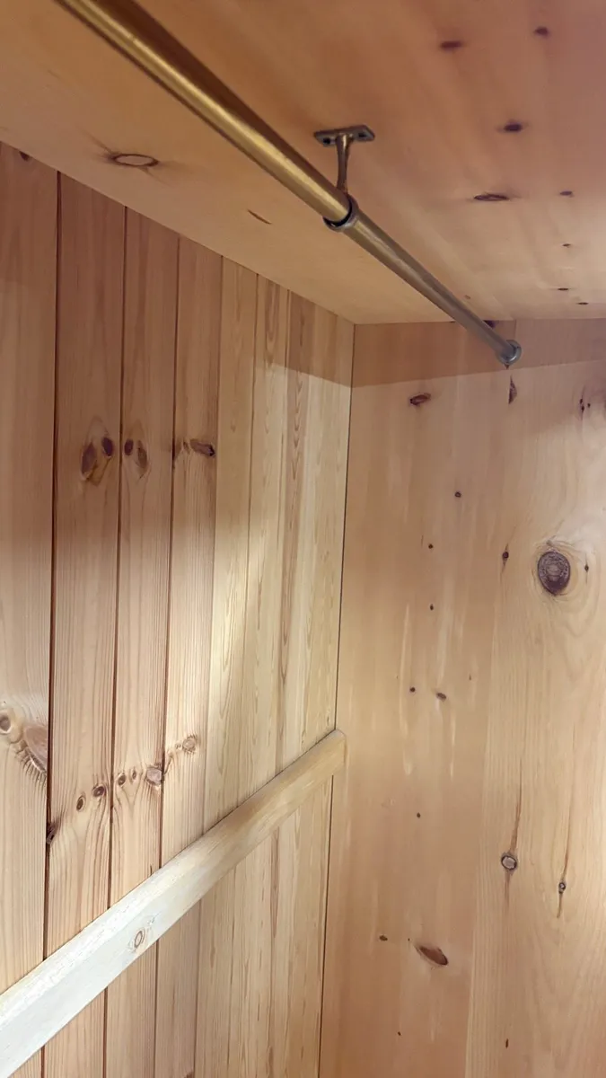 Wardrobe - Image 4