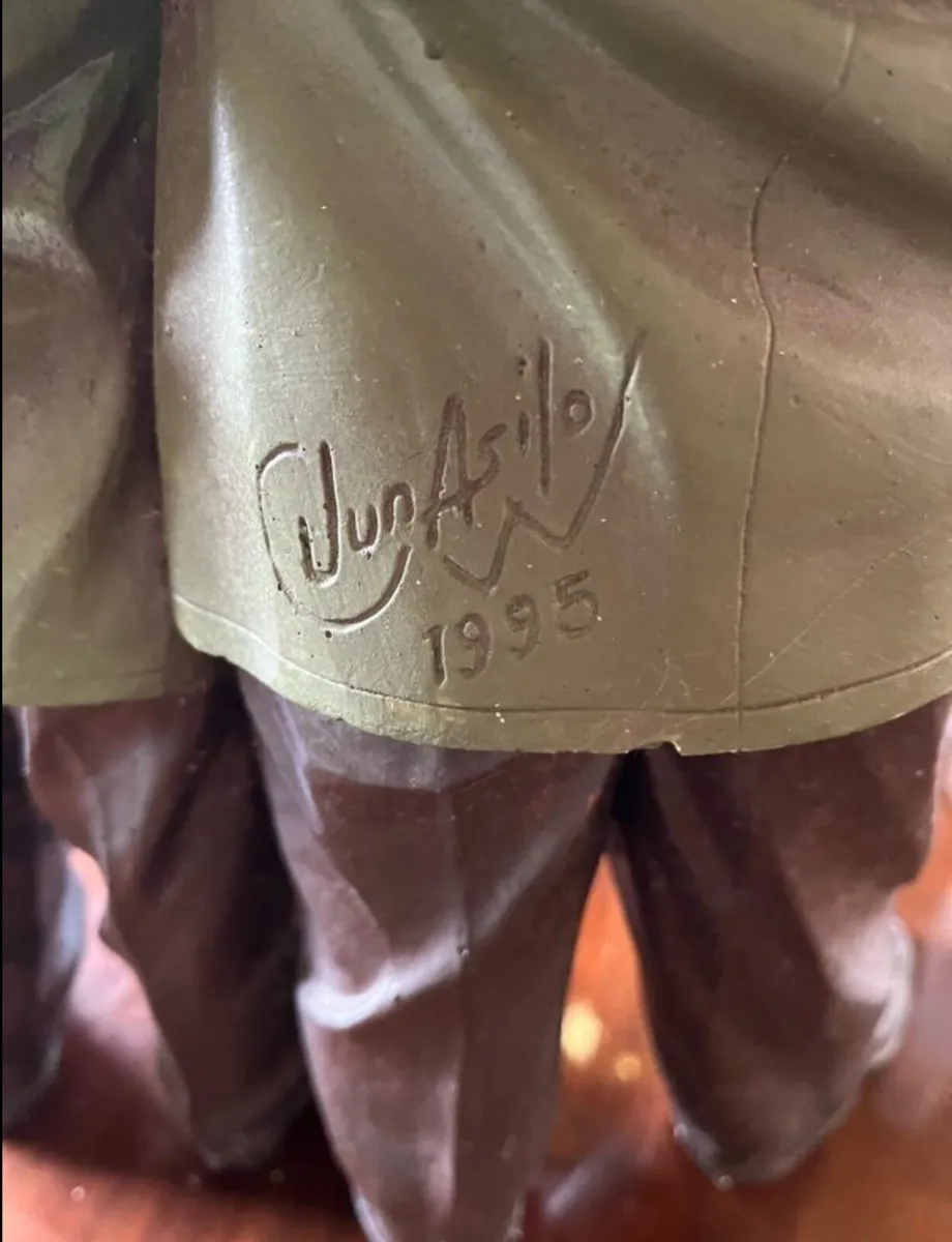 1995 Laurel and Hardy statue - Image 2