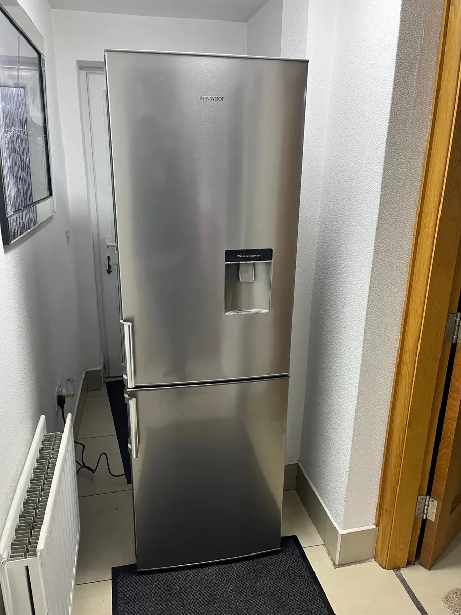 Kenwood frost free fridge freezer - Image 1