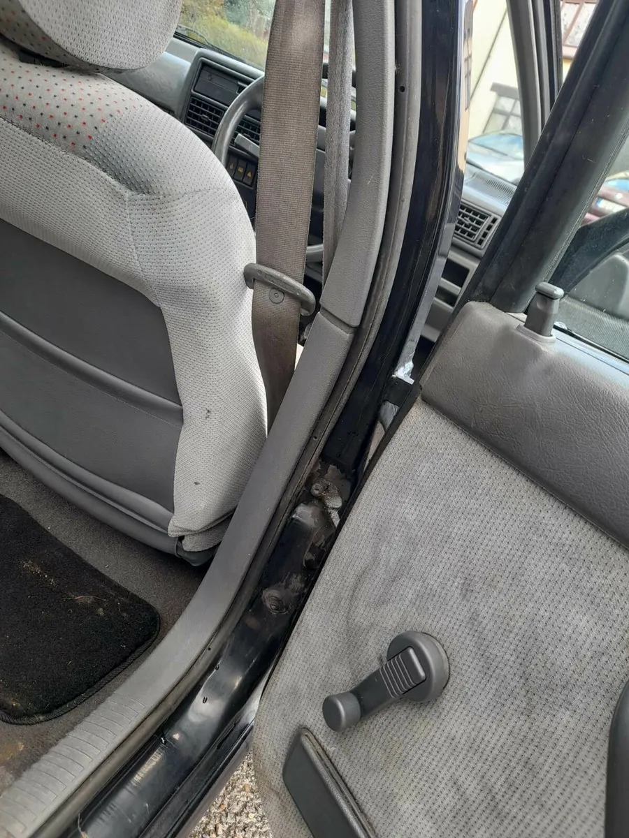 Phase 1 renault 19 interior - Image 4