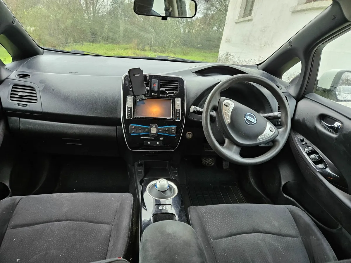 Nissan Leaf 2015 - Image 3