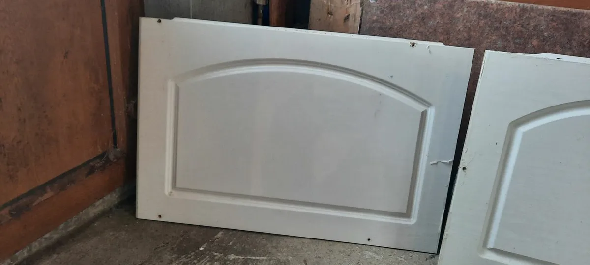 Double bed, bath, shower - Image 4