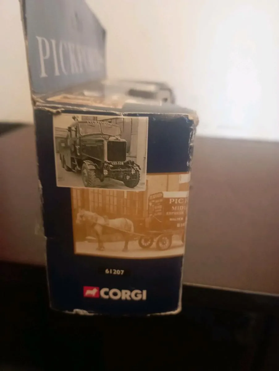 VINTAGE LIMITED EDITION CORGI CLASSIC COLLECTION - Image 4