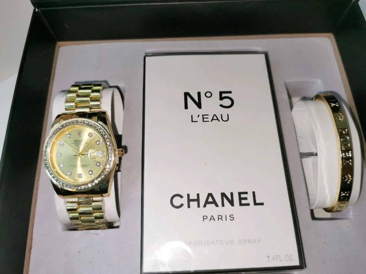 WOMENS WATCH FRAGRANCE AND BRACELET SET - Image 3