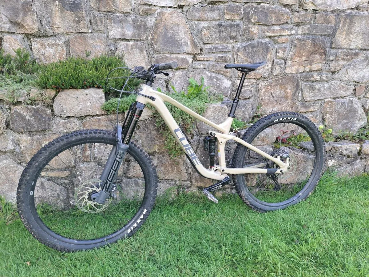 Mountain Bike - Image 1