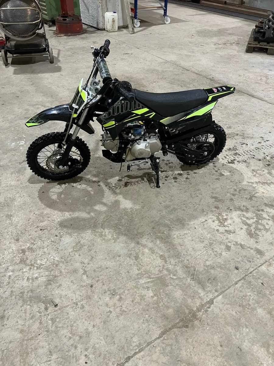 Stomp pit bike - Image 2