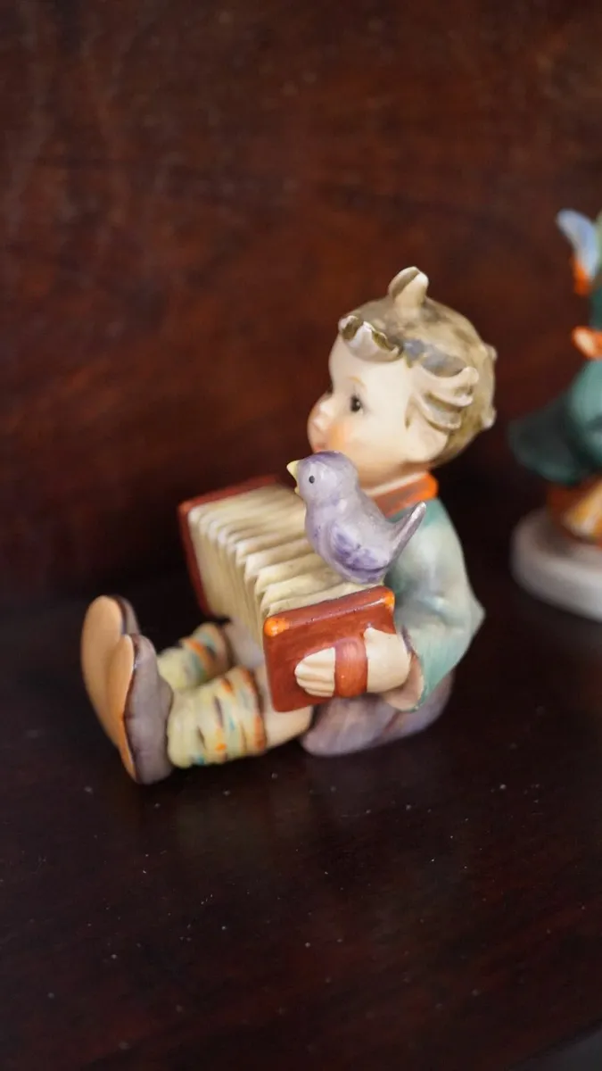 Hummel Figurine - Image 2