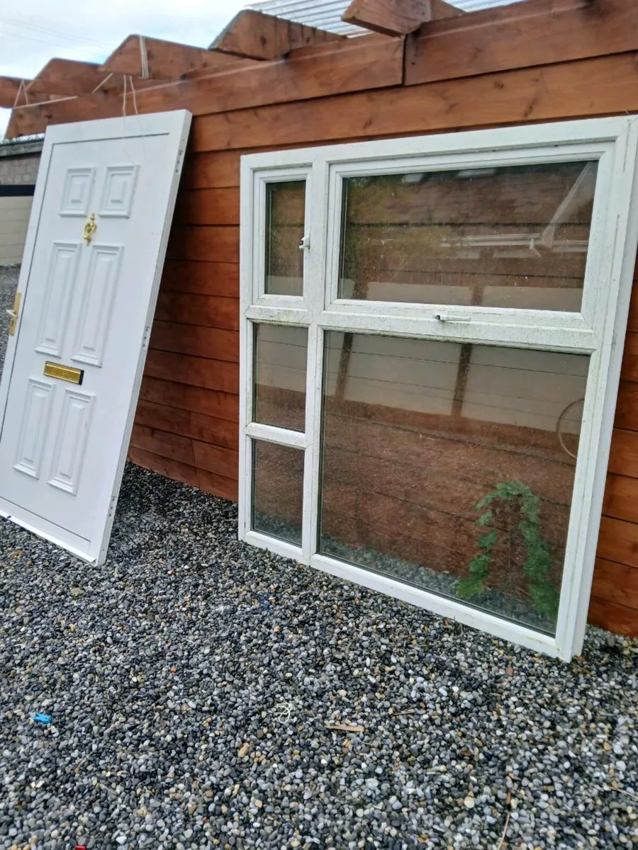 Window and door - Image 2