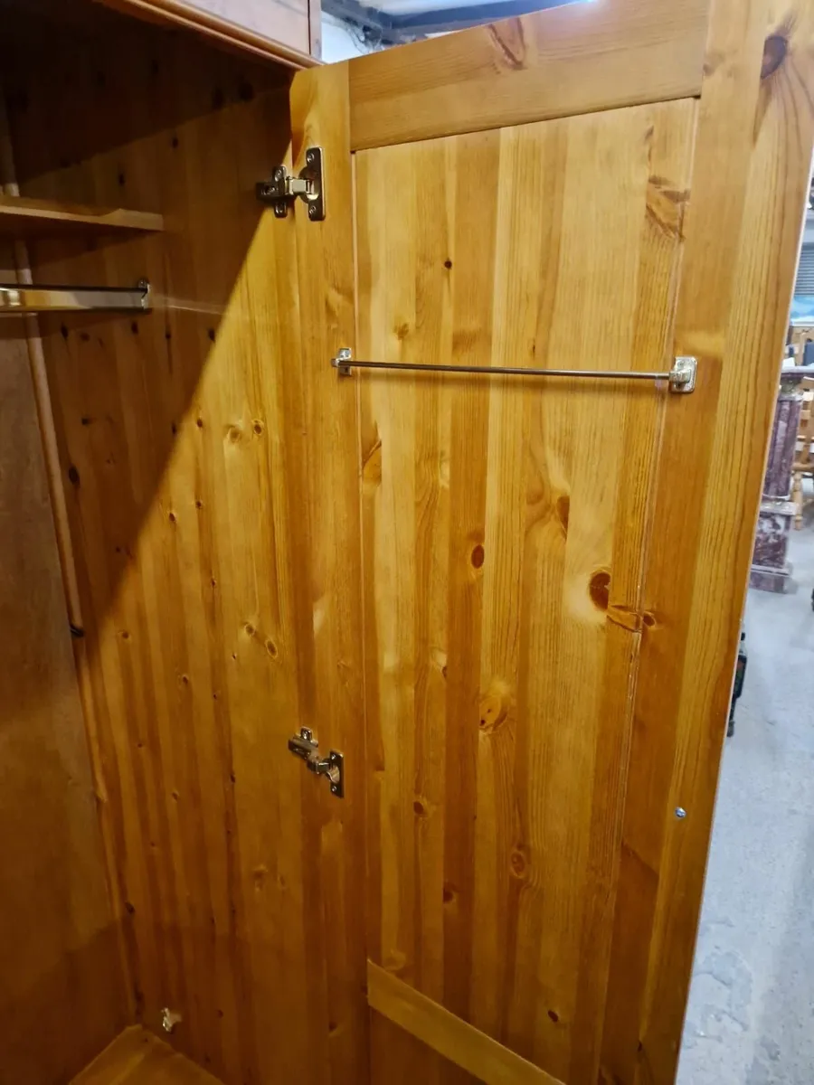 Vintage style pine wardrobe - Image 4