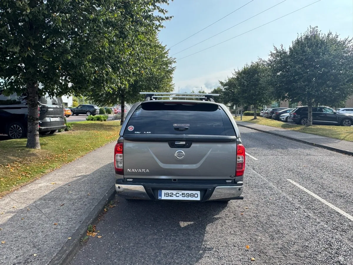 Nissan Navara - Image 4