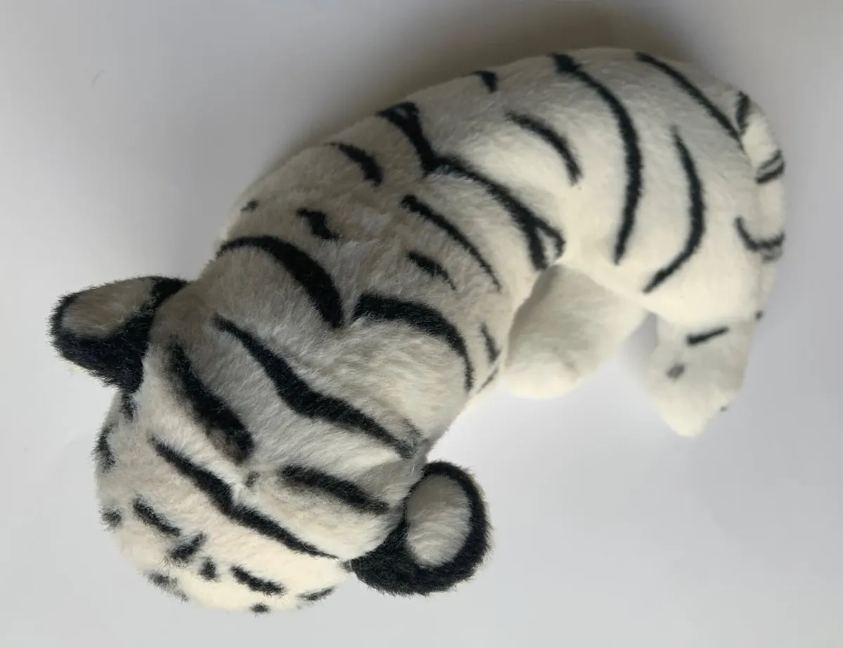 Small Leopard Soft Toy - 22cm - Image 2