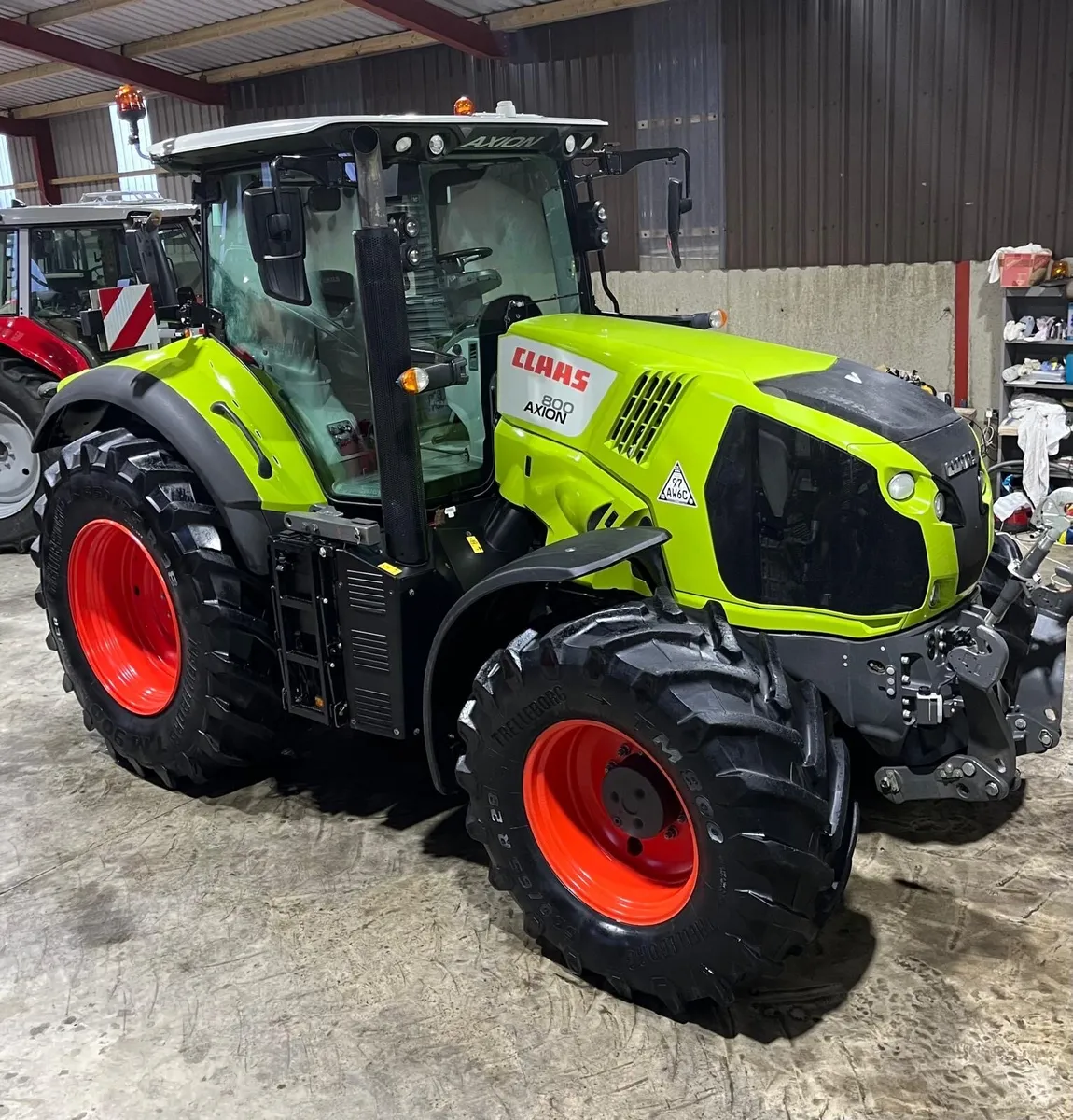 CLAAS 800 - Image 1