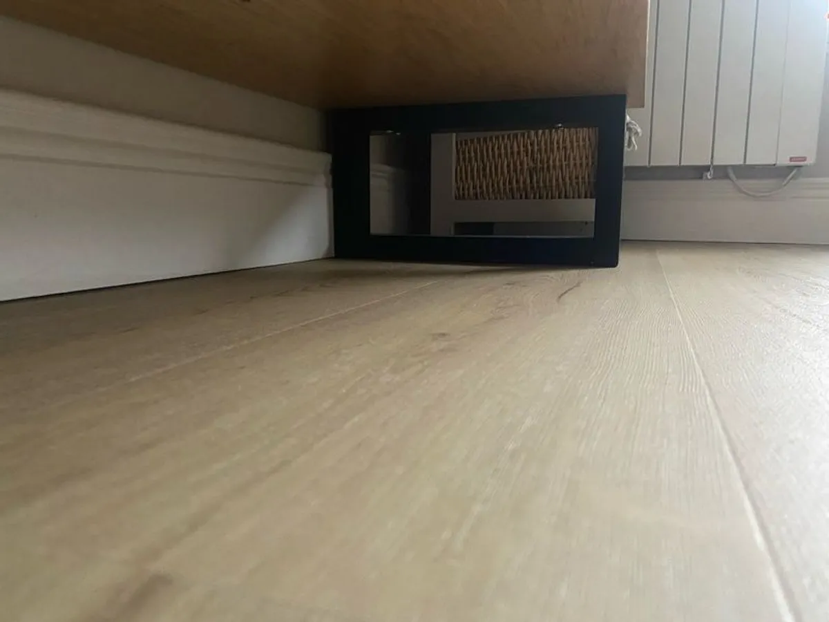 Sideboard/TV Cabinet - Image 4