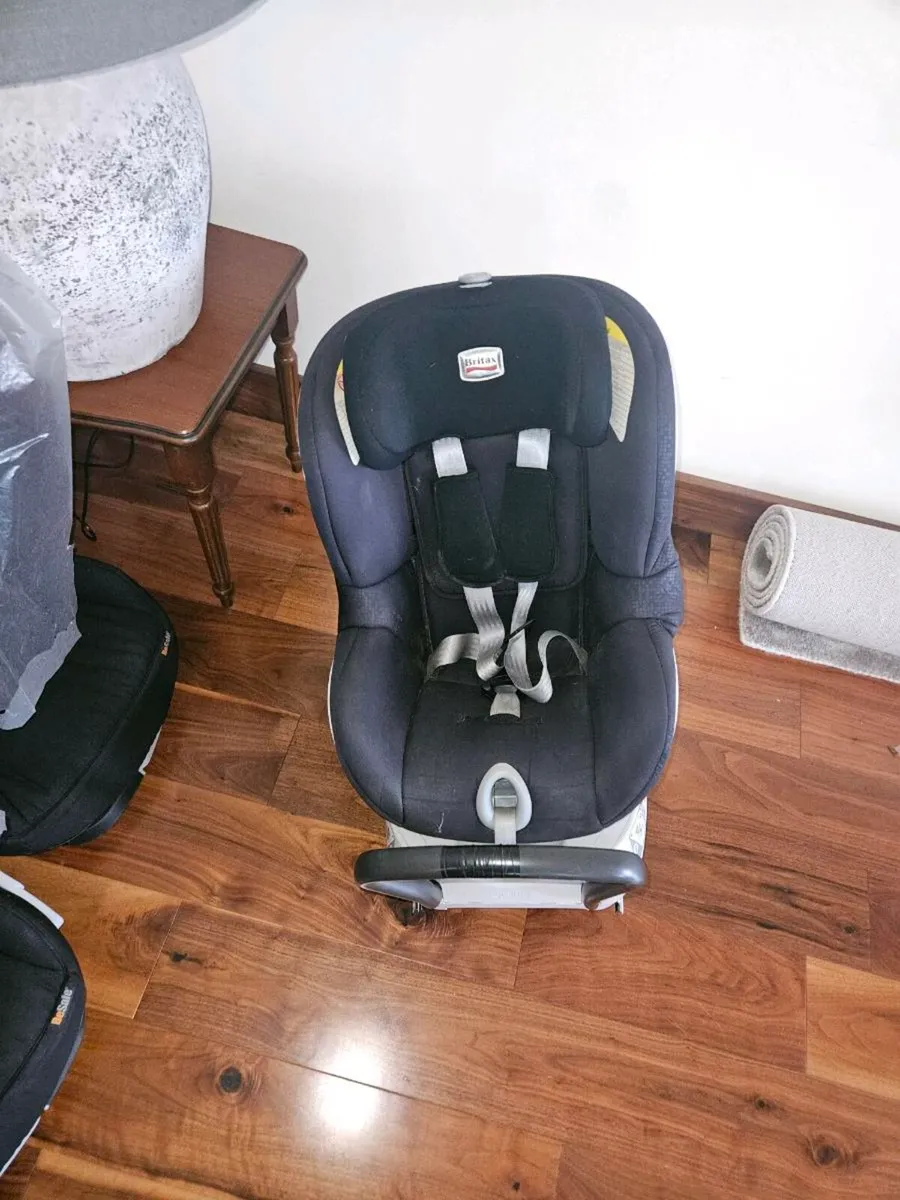 Britax car seat - Image 2