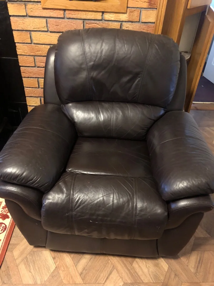 Leather suite - Image 2