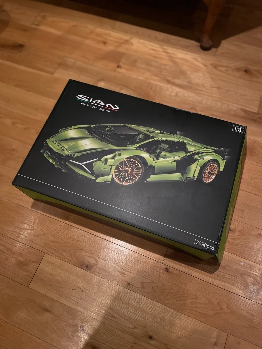 Lego Technic Lamborghini Sián - Image 1