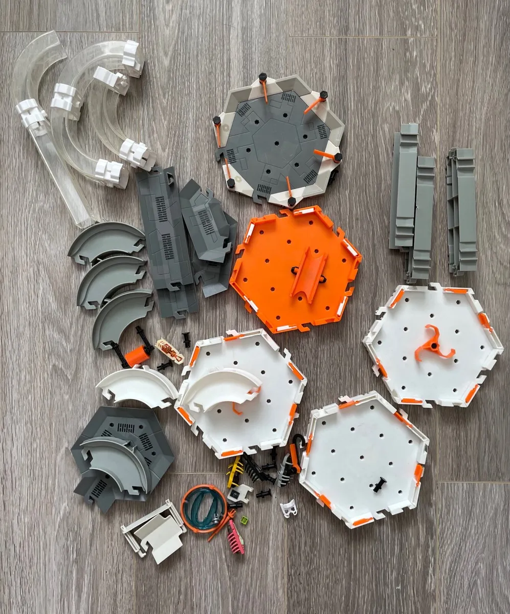 Boys Toys - Hex Bug - Image 1